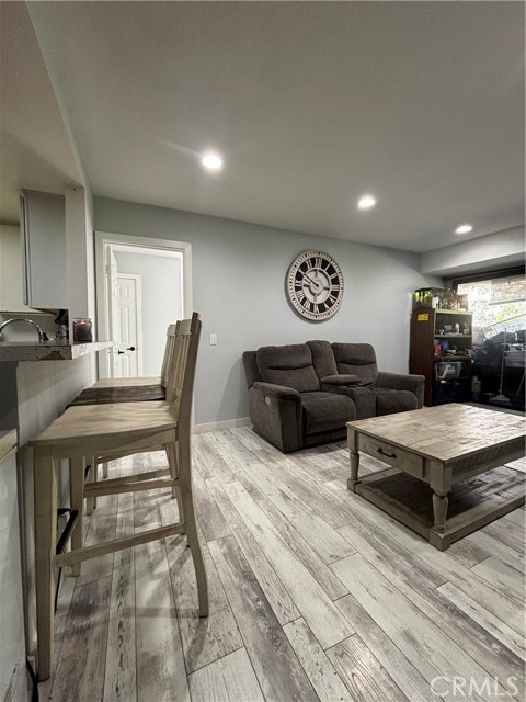Front Image Thumbnail for CRPW26212389