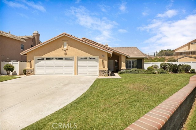 Detail Gallery Image 1 of 1 For 7746 Aranci Way, Highland,  CA 92346 - 4 Beds | 2 Baths