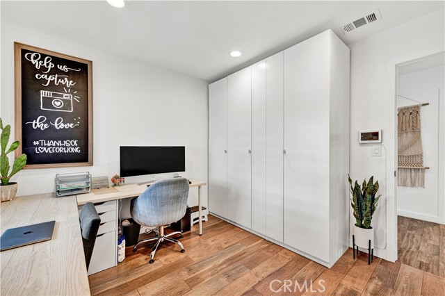 2218 S Linda Way, Santa Ana CA: https://media.crmls.org/medias/5bad2839-f0c2-44e0-9ae5-13aeeba50f78.jpg