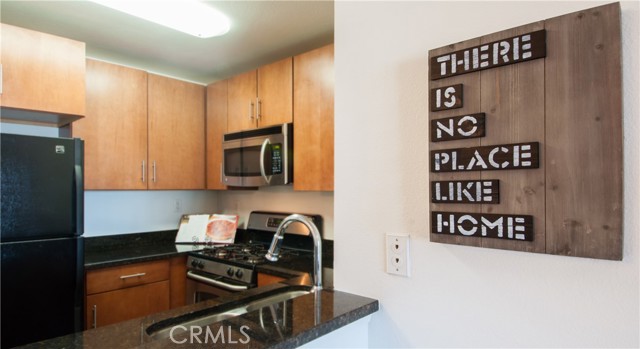 Detail Gallery Image 7 of 33 For 8300 Manitoba St #313,  Playa Del Rey,  CA 90293 - 2 Beds | 2 Baths