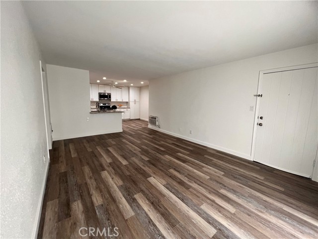 1345 Cabrillo Park Drive, Santa Ana CA: https://media.crmls.org/medias/5bae3438-317c-4c9e-9eb6-ed751ae7e940.jpg