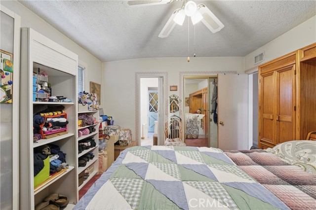 Detail Gallery Image 15 of 26 For 13355 Beaver St, Sylmar,  CA 91342 - – Beds | – Baths