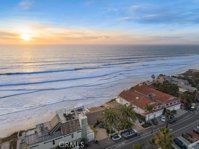 960 Neptune Avenue, Encinitas CA: https://media.crmls.org/medias/5baf4620-5d8a-49d6-9ade-c4cc3ef40d16.jpg