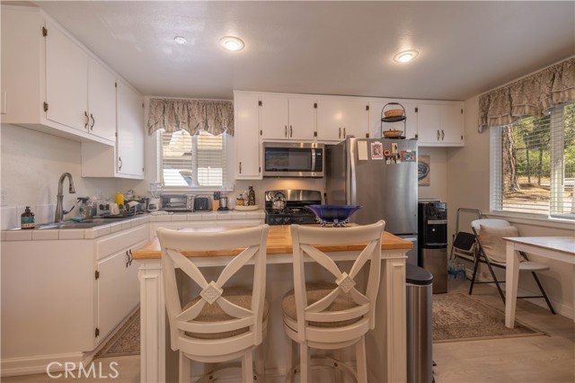 Detail Gallery Image 26 of 60 For 41318 Oak St, Big Bear Lake,  CA 92315 - 2 Beds | 1/1 Baths