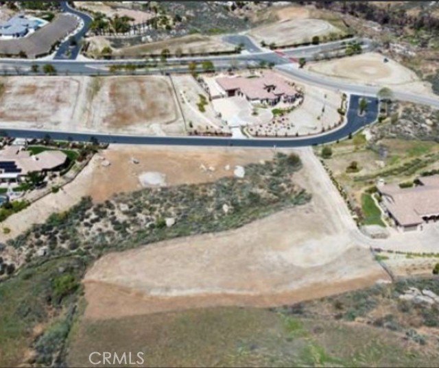 Detail Gallery Image 4 of 9 For 338 Eternal Way, Riverside,  CA 92506 - – Beds | – Baths