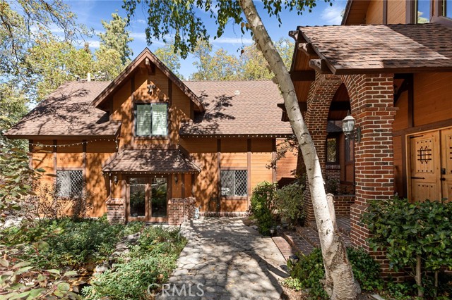 Detail Gallery Image 7 of 66 For 951 Osprey Ln, Lake Arrowhead,  CA 92352 - 4 Beds | 4 Baths
