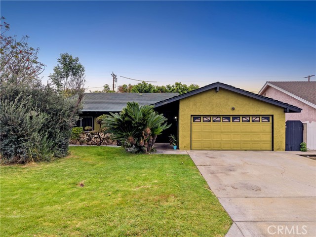 Detail Gallery Image 2 of 37 For 11858 Haro Ave, Downey,  CA 90241 - 3 Beds | 2 Baths