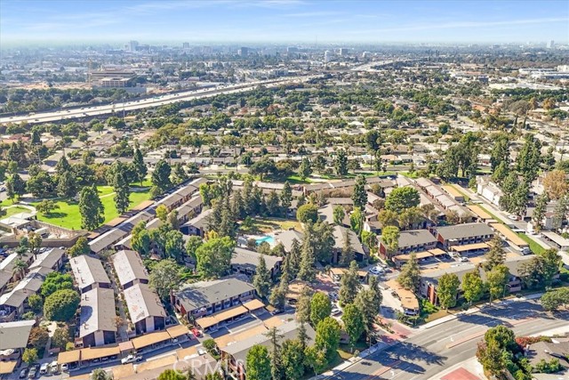 Detail Gallery Image 37 of 44 For 1044 Cabrillo Park #B,  Santa Ana,  CA 92701 - 2 Beds | 1 Baths