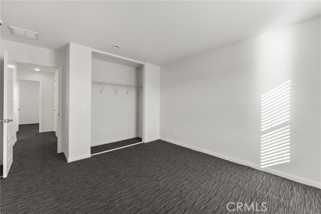 Detail Gallery Image 34 of 46 For 4011 Elderberry, Lake Elsinore,  CA 92530 - 4 Beds | 2/1 Baths