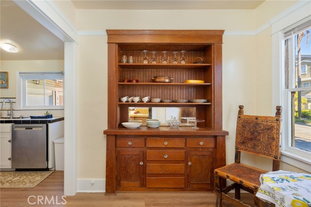 Detail Gallery Image 11 of 34 For 1005 Roswell Ave, Long Beach,  CA 90804 - 2 Beds | 1 Baths