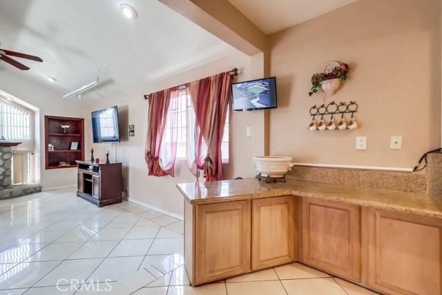 Detail Gallery Image 20 of 64 For 10842 Leffingwell Rd, Norwalk,  CA 90650 - 3 Beds | 3 Baths