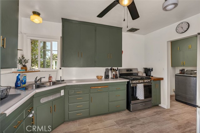 Detail Gallery Image 16 of 34 For 641 E 19th St, Merced,  CA 95340 - 2 Beds | 1 Baths