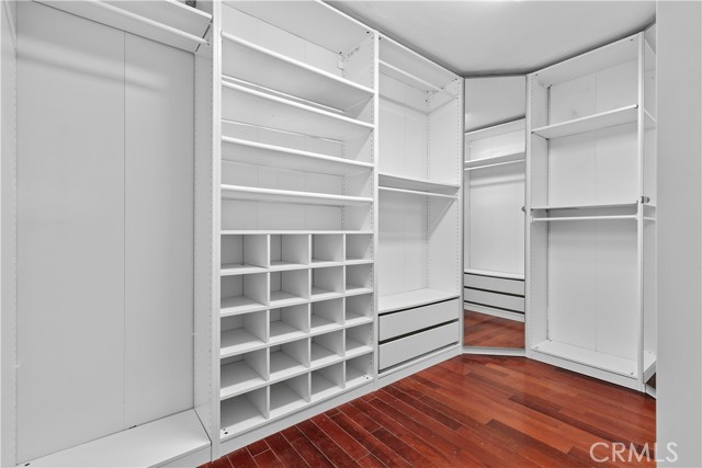 Detail Gallery Image 6 of 9 For 11131 Mac Murray St, Garden Grove,  CA 92841 - 6 Beds | 6 Baths