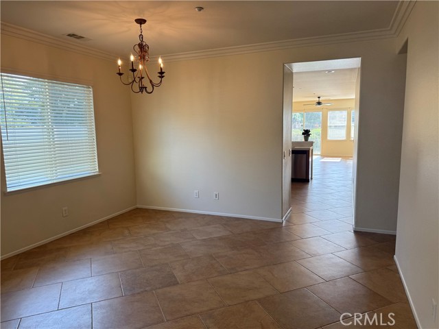 Detail Gallery Image 6 of 20 For 11018 Veach St, Loma Linda,  CA 92354 - 3 Beds | 2 Baths