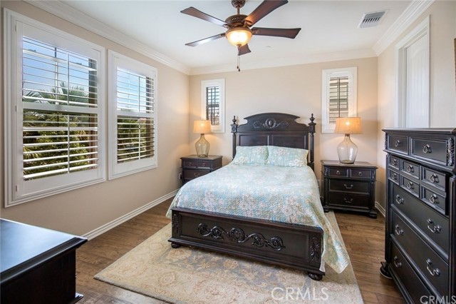 Detail Gallery Image 17 of 43 For 8407 Noelle Dr, Huntington Beach,  CA 92646 - 4 Beds | 3/1 Baths