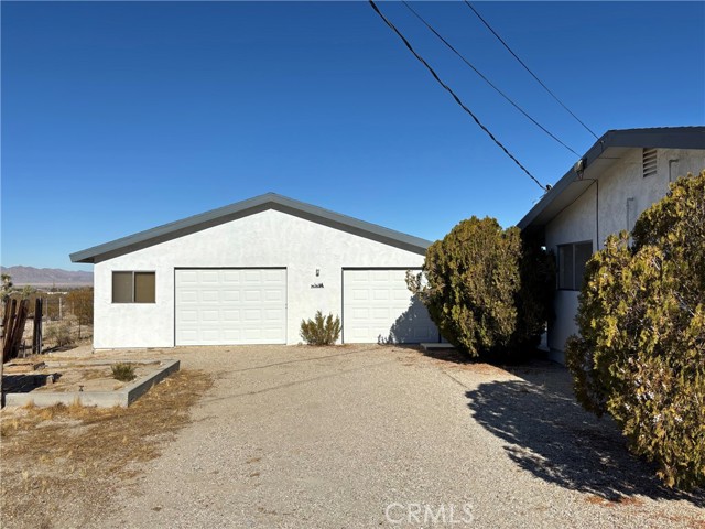 Detail Gallery Image 4 of 24 For 36368 Cochise Trl, Lucerne Valley,  CA 92356 - 2 Beds | 1 Baths