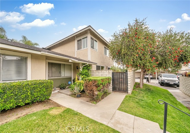 Detail Gallery Image 1 of 29 For 1318 E Fairgrove Ave, West Covina,  CA 91792 - 3 Beds | 2 Baths