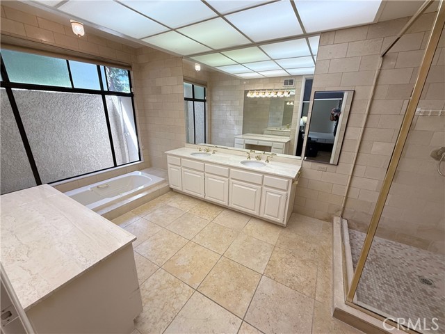 Detail Gallery Image 14 of 32 For 5581 via Dicha #B,  Laguna Woods,  CA 92637 - 3 Beds | 2 Baths