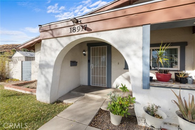 Detail Gallery Image 3 of 44 For 18917 Cabral St, Canyon Country,  CA 91351 - 4 Beds | 2 Baths