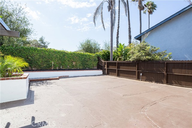 Detail Gallery Image 23 of 25 For 16871 Saybrook Ln, Huntington Beach,  CA 92649 - 3 Beds | 2/1 Baths