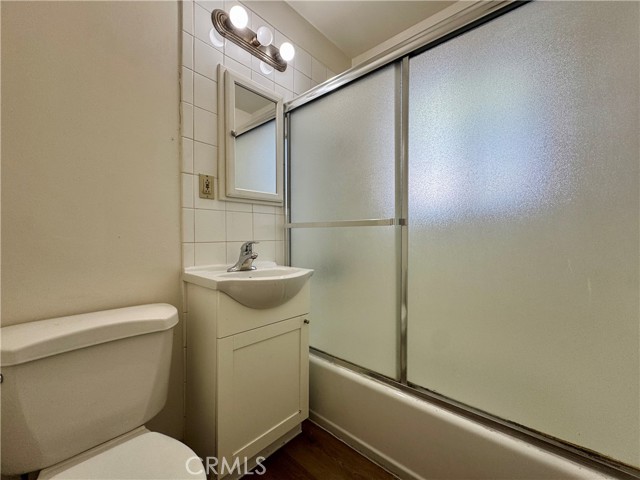 Detail Gallery Image 6 of 10 For 47 N Craig Ave #1,  Pasadena,  CA 91107 - 2 Beds | 1 Baths