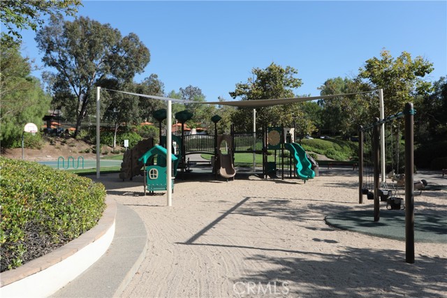 Detail Gallery Image 27 of 27 For 42 Acorn Ridge, Rancho Santa Margarita,  CA 92688 - 3 Beds | 2/1 Baths