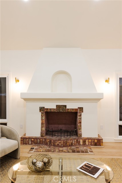 Detail Gallery Image 12 of 42 For 1935 W 76th St, Los Angeles,  CA 90047 - 3 Beds | 3 Baths