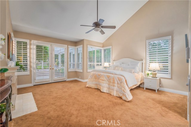 369 Ashbury Lane, Upland CA: https://media.crmls.org/medias/5bb8dde6-c1c3-4c0c-9f8e-1d874ac7c400.jpg