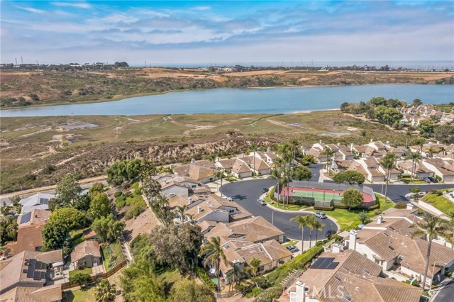 Detail Gallery Image 28 of 37 For 4847 Flying Cloud, Carlsbad,  CA 92008 - 2 Beds | 2 Baths