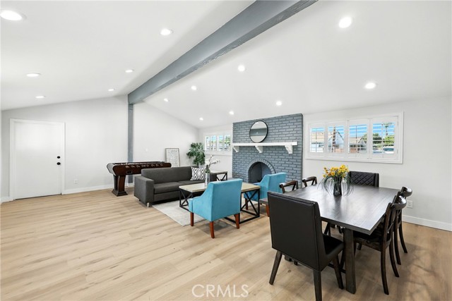 Detail Gallery Image 12 of 44 For 15605 Kervin Ave, Paramount,  CA 90723 - 4 Beds | 2 Baths
