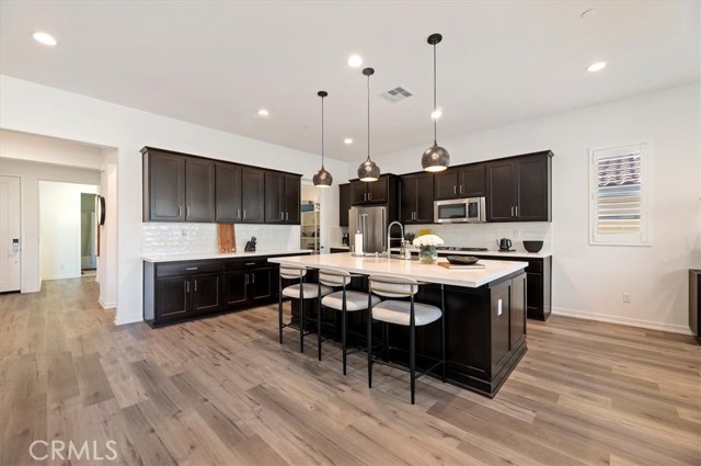 Detail Gallery Image 9 of 52 For 11560 Arch Hill Dr, Corona,  CA 92883 - 3 Beds | 2 Baths