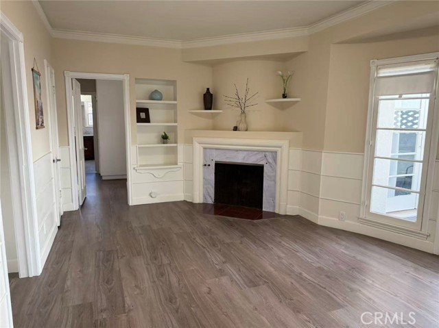 Detail Gallery Image 11 of 20 For 113 N Doheny, Beverly Hills,  CA 90211 - 4 Beds | 2/1 Baths