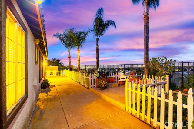 Detail Gallery Image 32 of 56 For 3165 Forest View, Corona,  CA 92882 - 5 Beds | 2/1 Baths