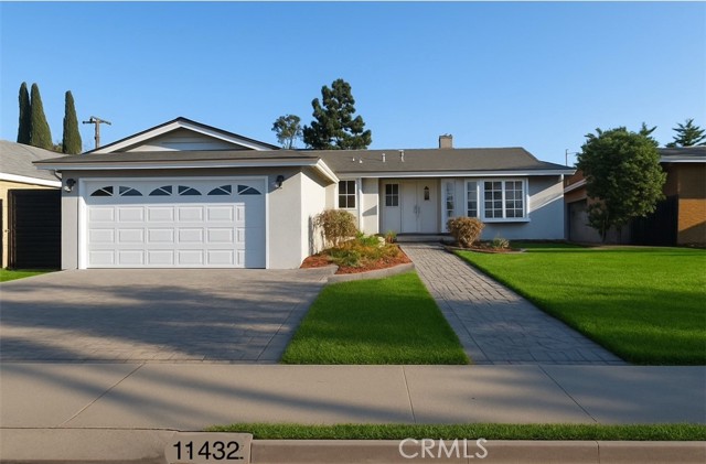 11432 REVA DR, Garden Grove CA: https://media.crmls.org/medias/5bbafc05-1387-46b6-9e54-4878b37fca28.jpg