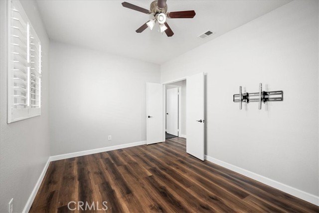 29185 Wrangler Drive, Murrieta CA: https://media.crmls.org/medias/5bbb1e01-4070-4d4e-a33e-f1c4b54340da.jpg