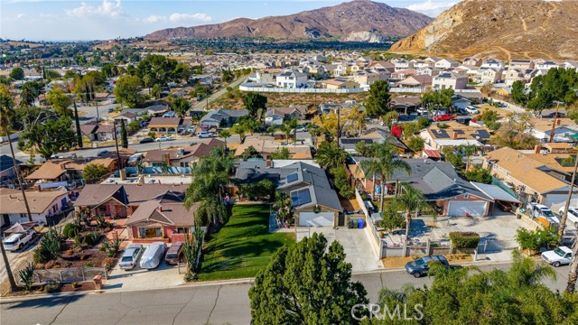 Detail Gallery Image 33 of 35 For 3087 Laurel Dr, Jurupa Valley,  CA 92509 - 4 Beds | 2 Baths