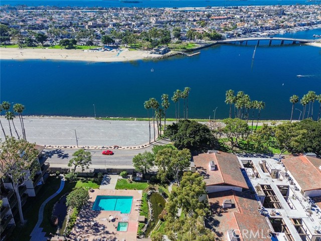 Detail Gallery Image 30 of 45 For 5201 Marina Pacifica S, Long Beach,  CA 90803 - 2 Beds | 2/1 Baths