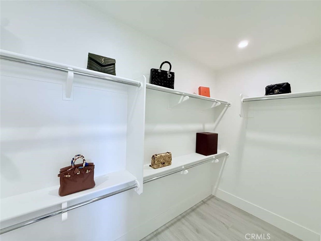 MLS #OC26136835 image #31