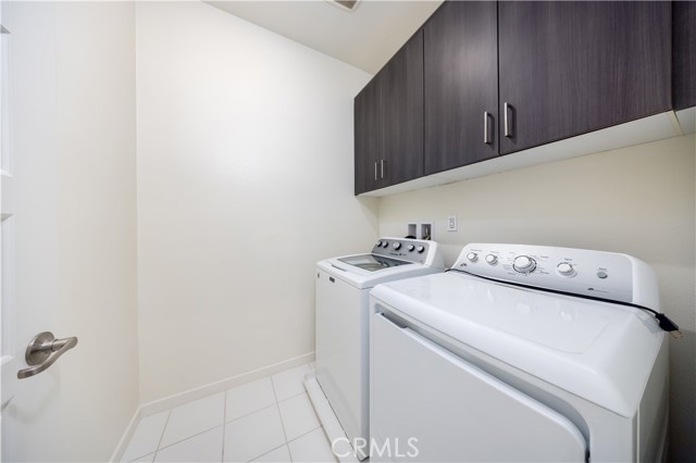 Detail Gallery Image 18 of 30 For 222 Harringay, Irvine,  CA 92618 - 3 Beds | 3/1 Baths