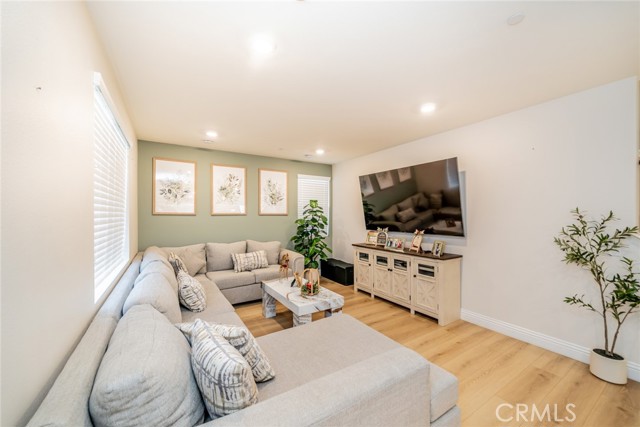 Detail Gallery Image 10 of 51 For 7640 Messina Heights, Highland,  CA 92346 - 4 Beds | 2/1 Baths