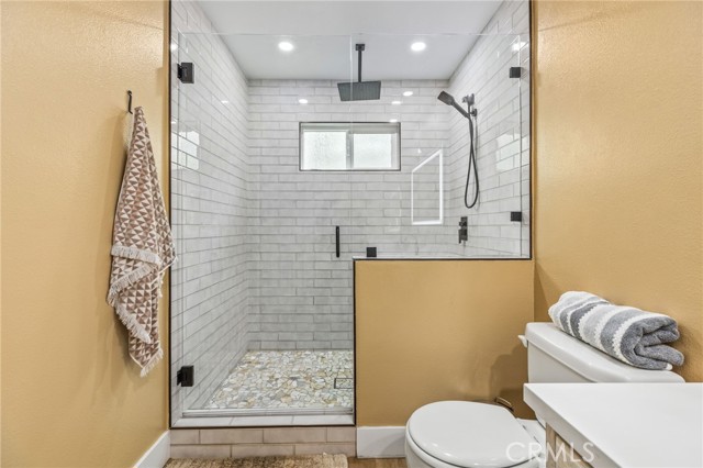 Detail Gallery Image 26 of 74 For 3998 Bluff, Norco,  CA 92860 - 4 Beds | 2/1 Baths