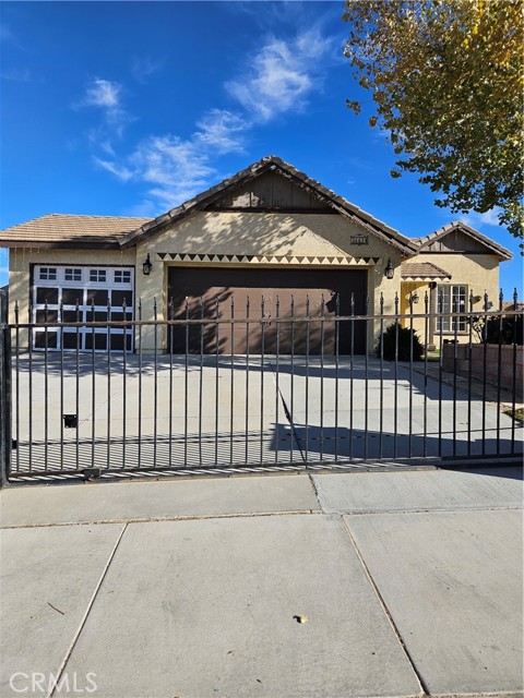 Detail Gallery Image 1 of 27 For 36624 45th St, Palmdale,  CA 93552 - 3 Beds | 2 Baths