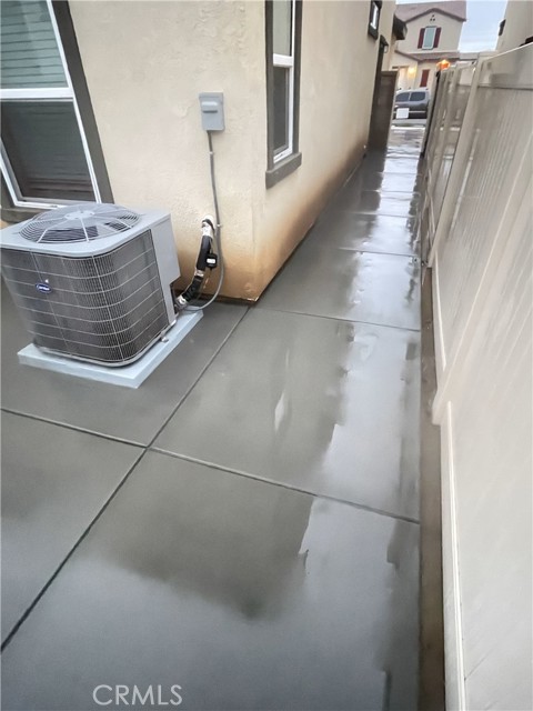 Detail Gallery Image 5 of 13 For 28378 Deer Brush Dr, Nuevo,  CA 92567 - 3 Beds | 2/1 Baths