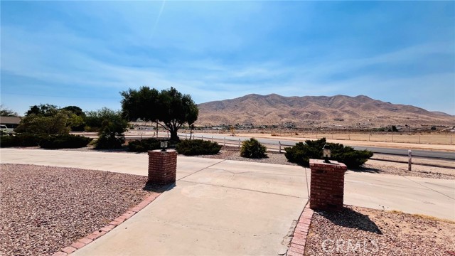 Detail Gallery Image 49 of 56 For 9322 Candlelight St, Apple Valley,  CA 92308 - 4 Beds | 3 Baths