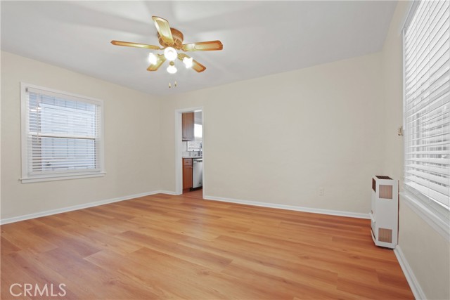 Detail Gallery Image 4 of 11 For 418 W 40th St, San Pedro,  CA 90731 - 1 Beds | 1 Baths