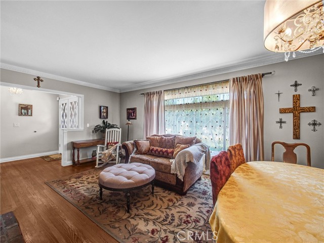 1461 E Grovecenter Street, Covina CA: https://media.crmls.org/medias/5bbf2ea3-f019-4c72-a008-0b24e22bd227.jpg