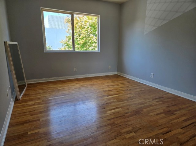 Detail Gallery Image 7 of 8 For 14701 Dickens St #5,  Sherman Oaks,  CA 91403 - 1 Beds | 1 Baths