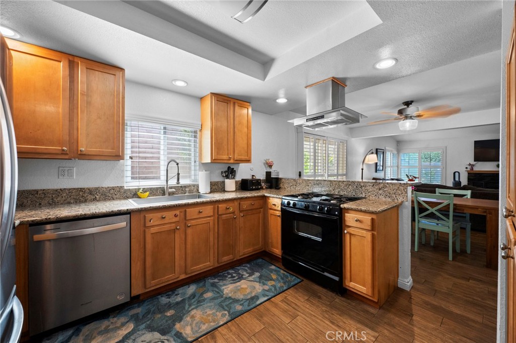 MLS #IG25218235 image #17