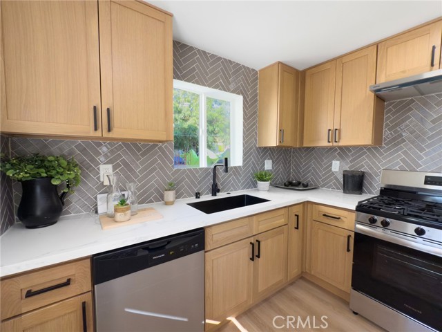 Detail Gallery Image 30 of 57 For 2208 W Olympic, Montebello,  CA 90640 - 3 Beds | 1/1 Baths