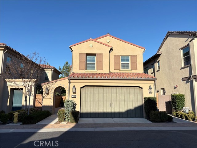 Front Image Thumbnail for CROC26056235